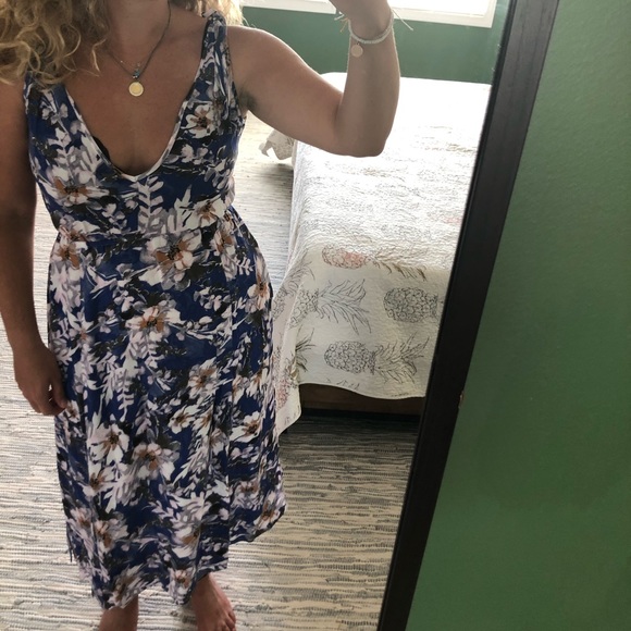 ONeil Summer Dress - Picture 2 of 3